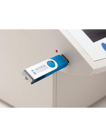 Titrator potencjometryczny z 1 biuretą i zestawem przyłączy