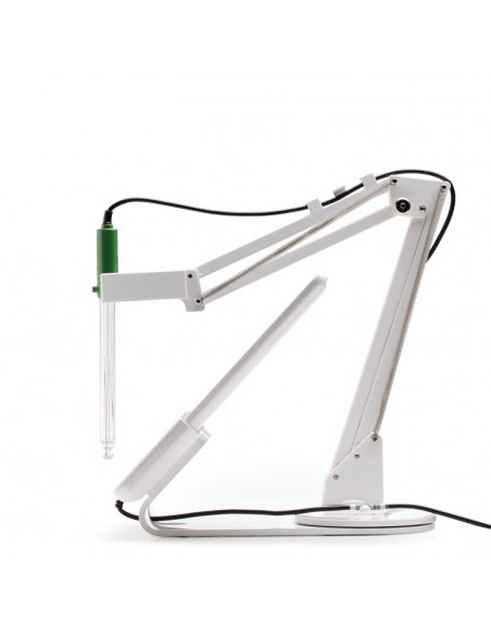 Laboratoryjny miernik pH w rozmiarze tabletu HI2002-02